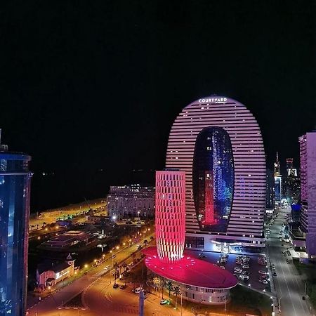Black Sea VI Dari Apartments Batumi Bagian luar foto