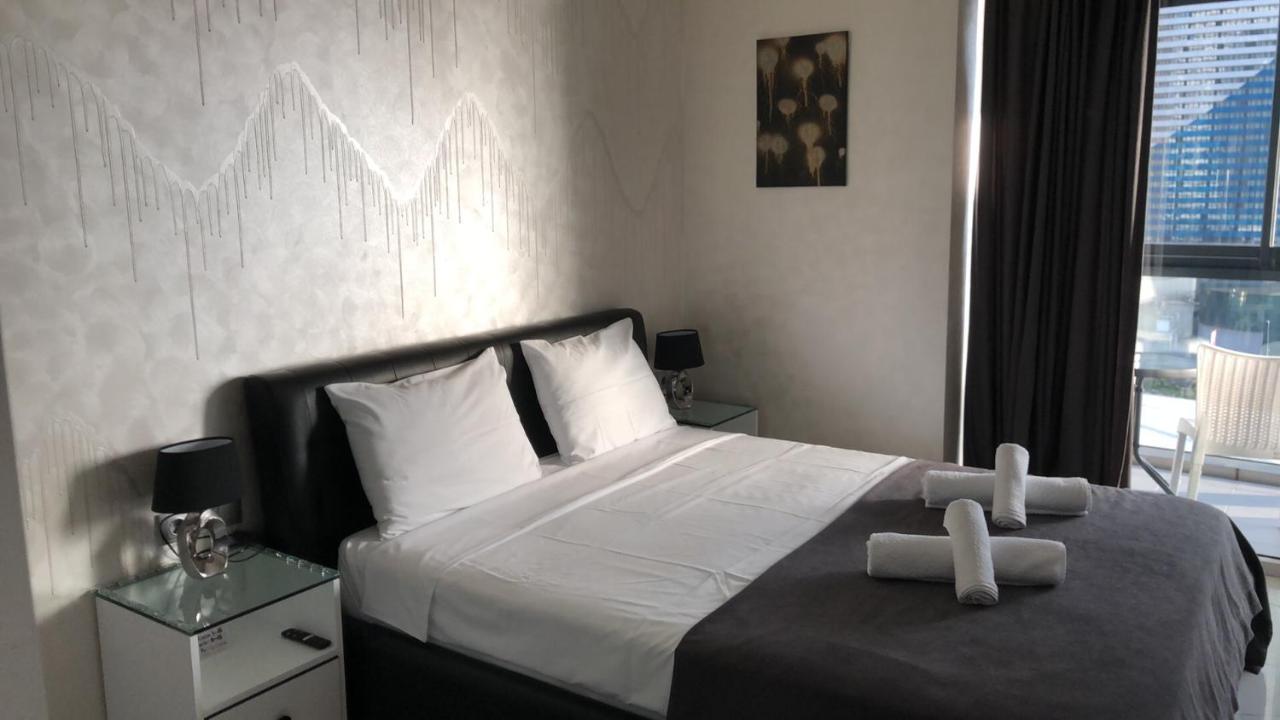 Black Sea VI Dari Apartments Batumi Bagian luar foto
